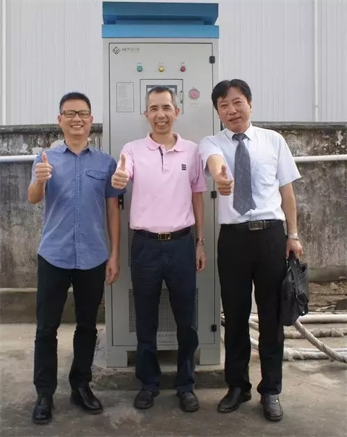 大岭山镇詹文光书记为tyc1286太阳成集团充电桩点赞